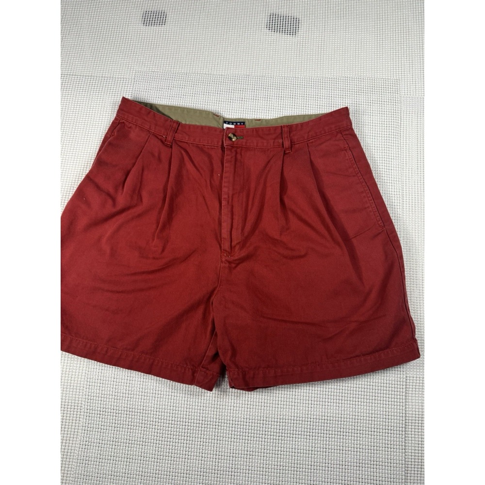 Vintage Tommy Hilfiger Mens Red Chino Shorts Size 36 Pleated Cotton Relaxed Fit